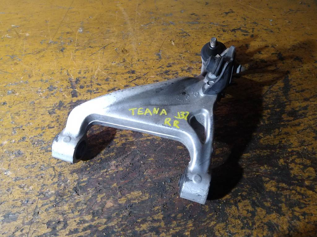 рычаг Nissan Teana 0