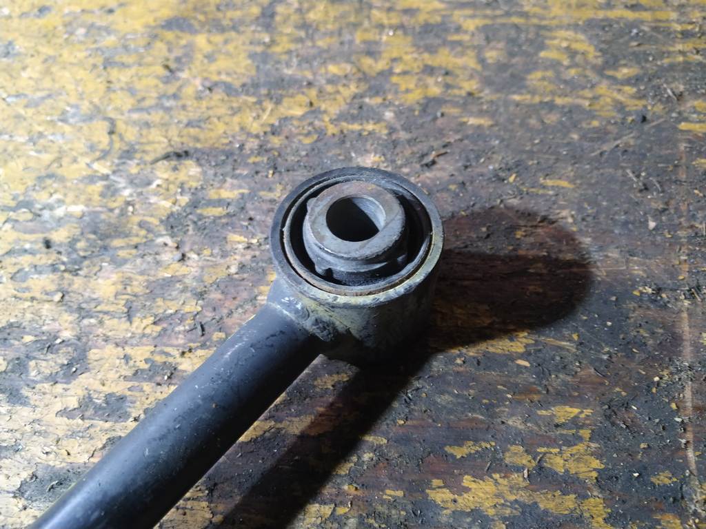 IMPREZA GP6 ТЯГА ЗАДНЯЯ 1 Subaru Impreza 1