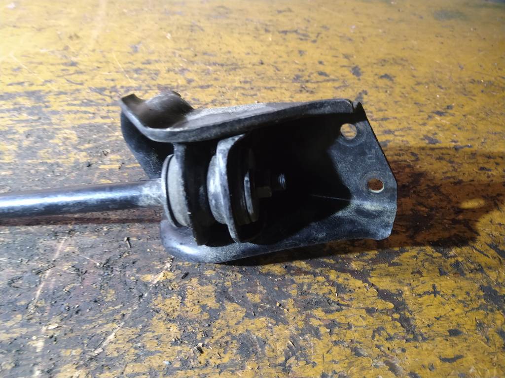 PAJERO MINI H58A РЫЧАГ ПЕРЕДНИЙ ПРАВЫЙ Mitsubishi Pajero Mini 1