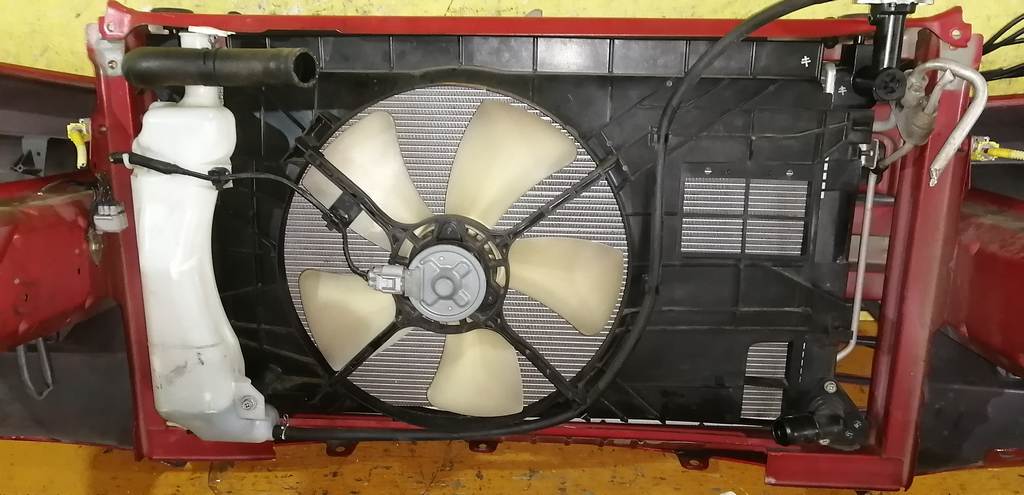 COLT Z21A НОУСКАТ, без фар Mitsubishi Colt 7