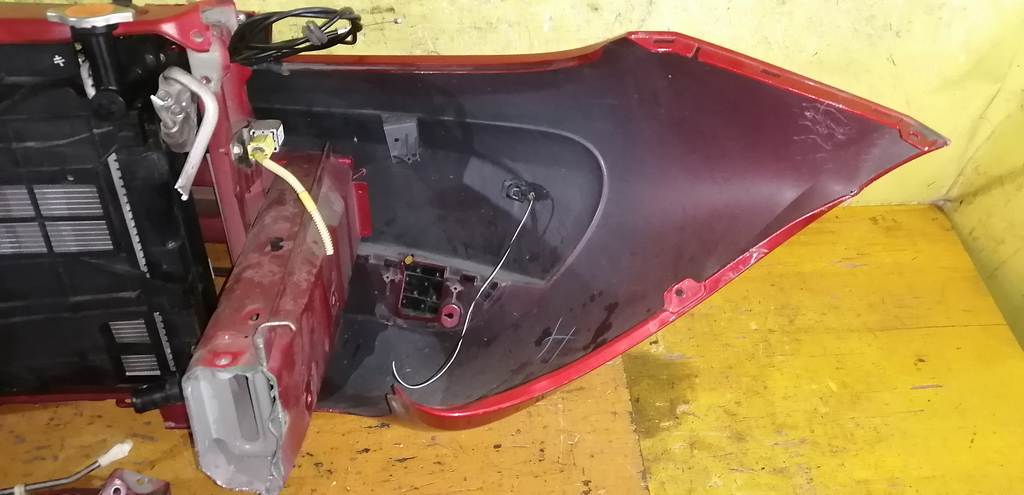 Кузов Mitsubishi Colt 8