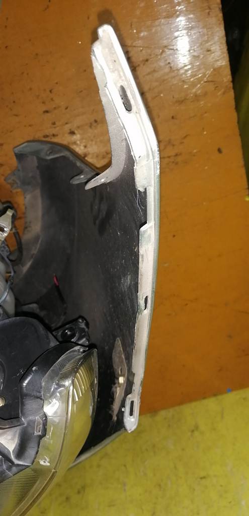 Кузов Mazda Demio 8