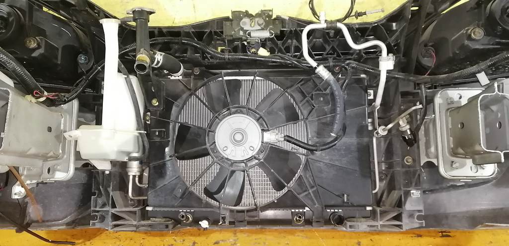 ноускат Mazda Demio 9