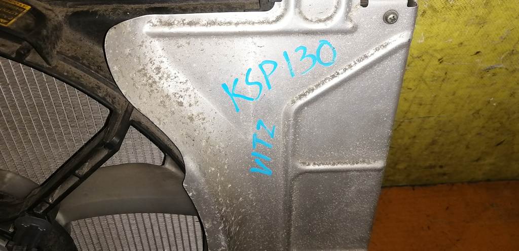VITZ KSP130 РАДИАТОР ОСНОВНОЙ Toyota Vitz 1