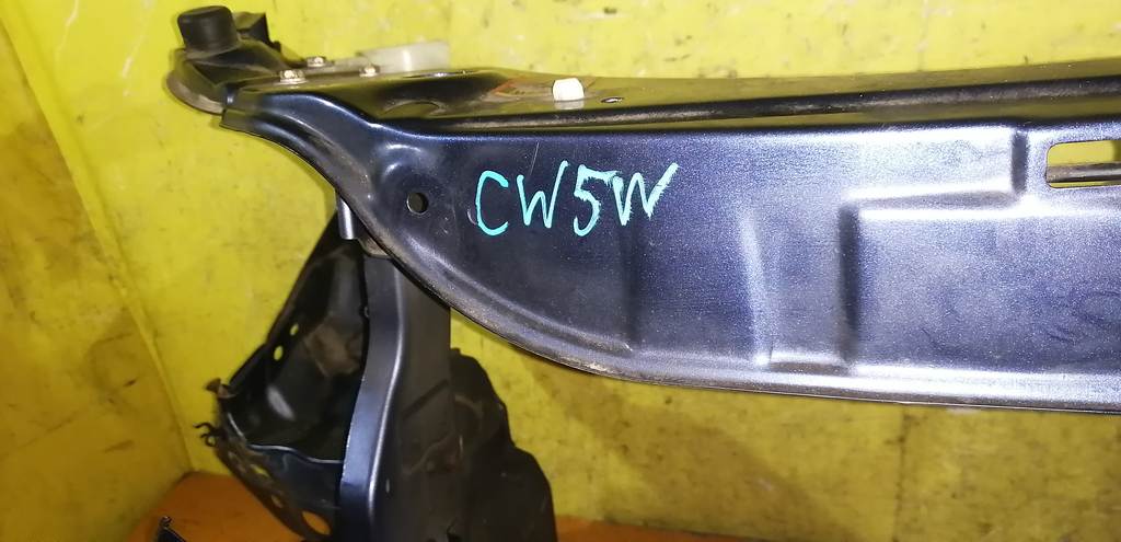 рамка радиатора Mitsubishi Outlander 0