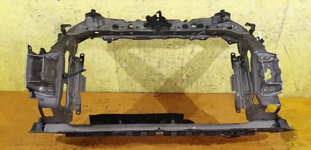 Кузов Toyota Vitz 2