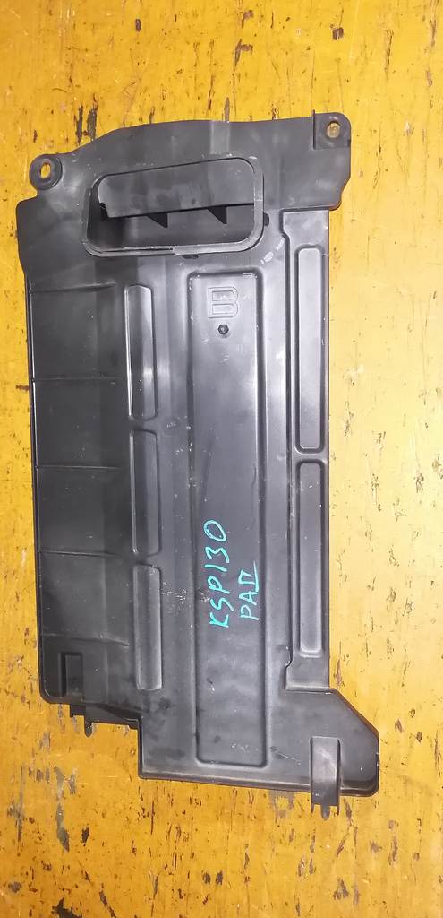 защита радиатора Toyota Vitz 0