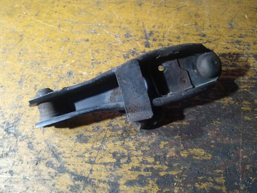 PAJERO MINI H58A РЫЧАГ ПЕРЕДНИЙ ЛЕВЫЙ Mitsubishi Pajero Mini 1