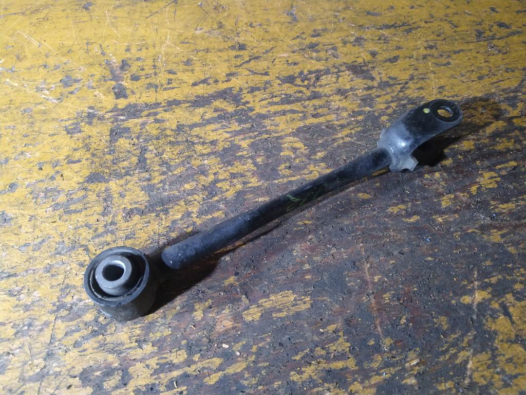 TEANA J32 ТЯГА ЗАДНЯЯ Nissan Teana 1