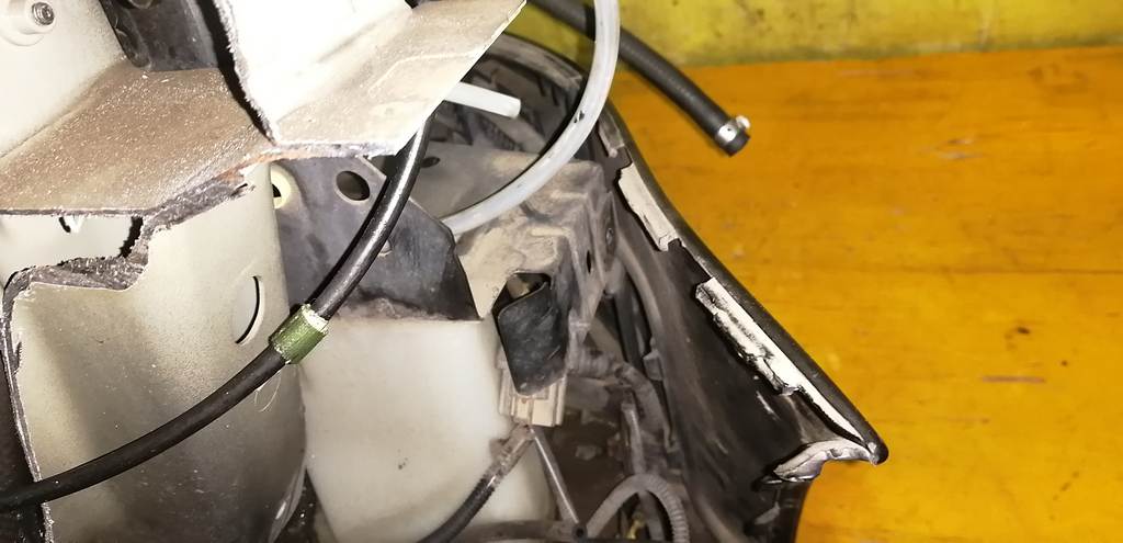 VOLVO XC90 C_59 НОУСКАТ, БЕЗ ФАР Volvo XC90 13