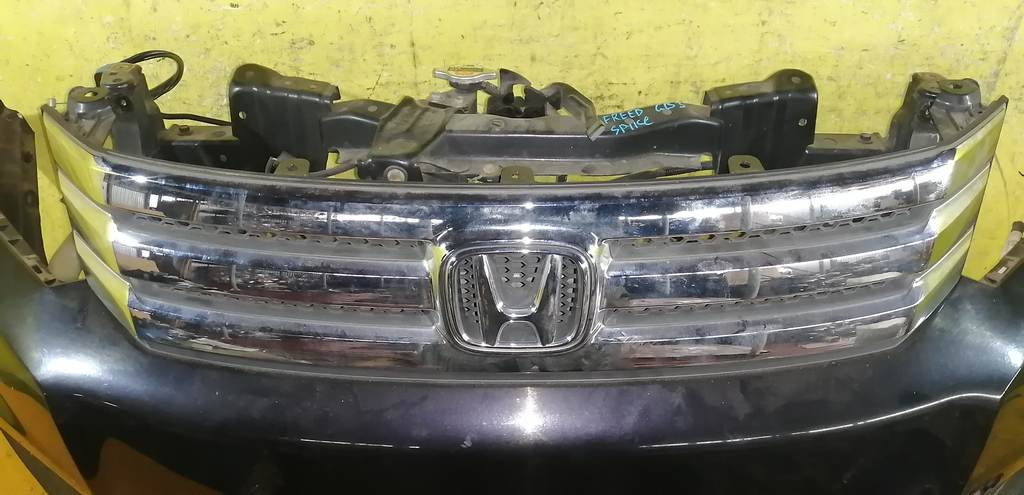 FREED SPIKE GB3 НОУСКАТ, без фар Honda Freed Spike 4