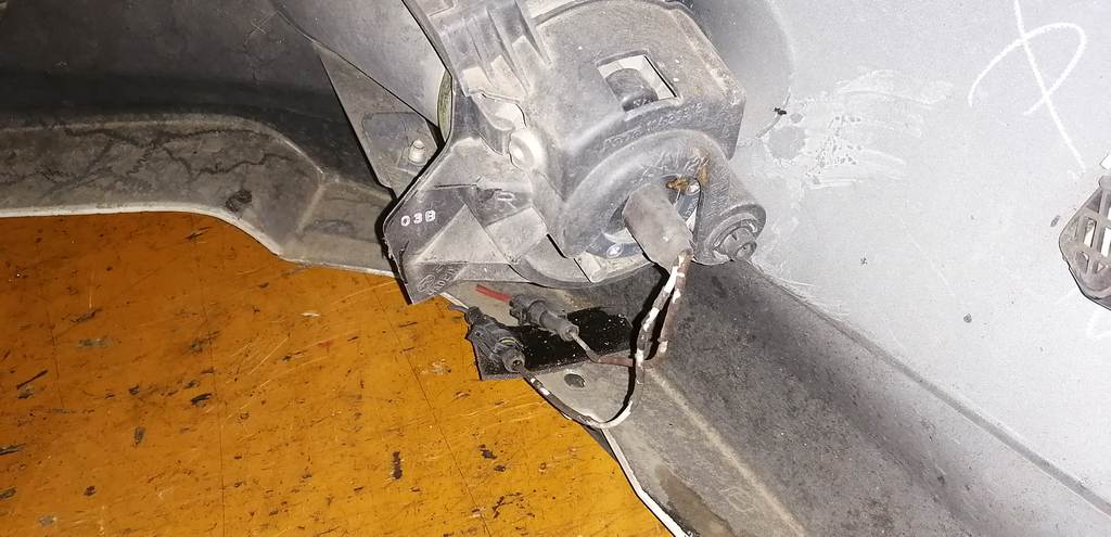 бампер Subaru Impreza 12