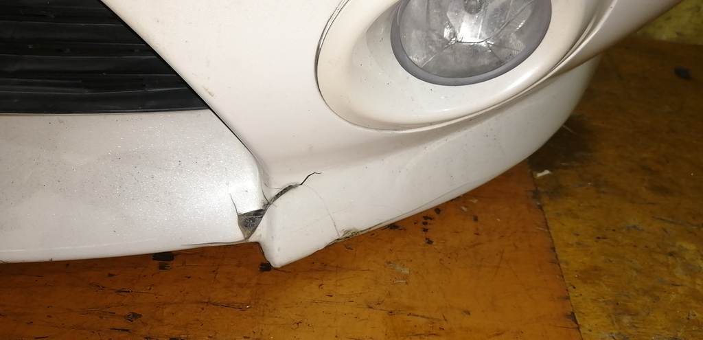 бампер Honda Elysion 6