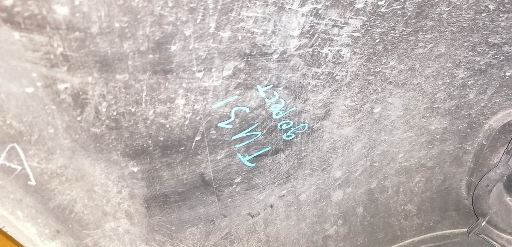 Кузов Nissan Presage 8