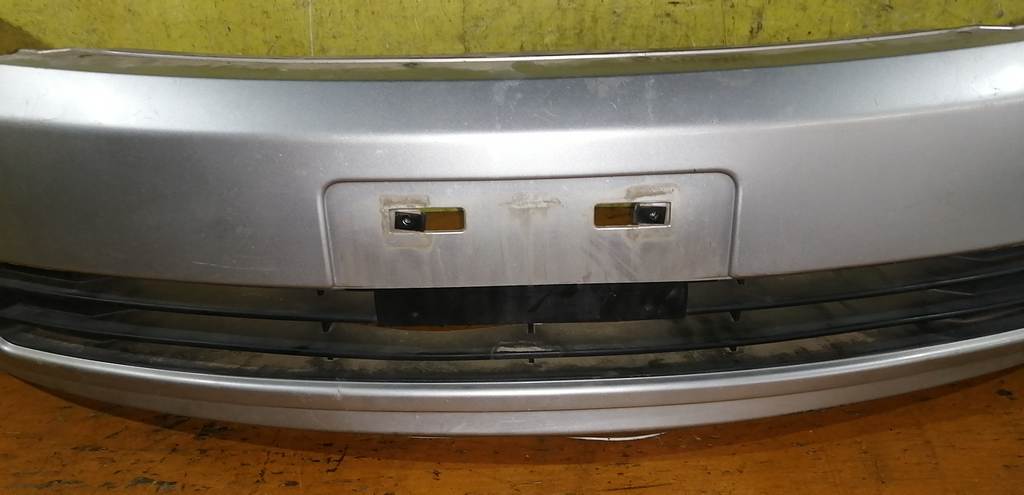 PRESAGE TU31 БАМПЕР ПЕРЕДНИЙ до рест. ДЕФЕКТ Nissan Presage 4