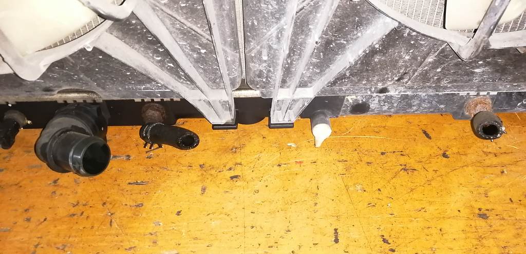 Система охлаждения двигат Honda Elysion 2