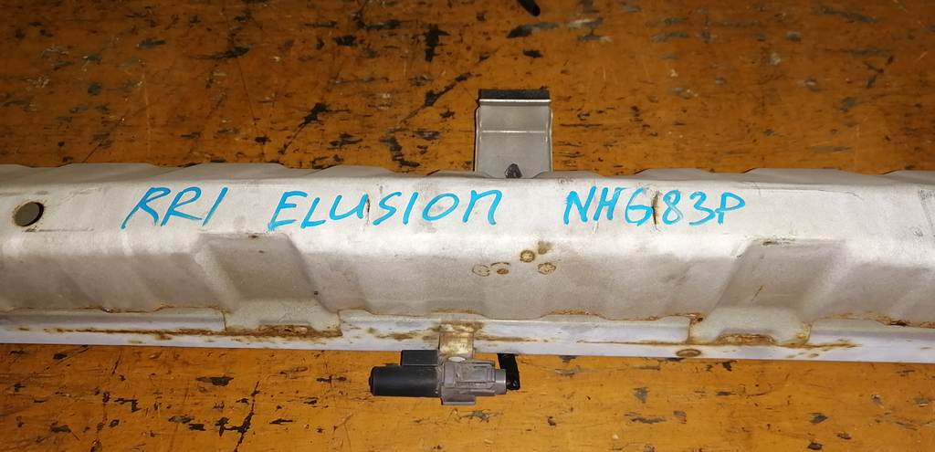 ELYSION RR1 УСИЛЕНИЕ БАМПЕРА NH683P Honda Elysion 1