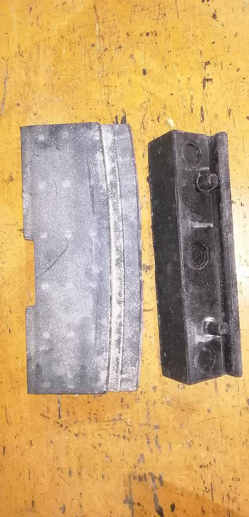 PRESAGE TU31 НАПОЛНИТЕЛЬ БАМПЕРА до рест. Nissan Presage 1