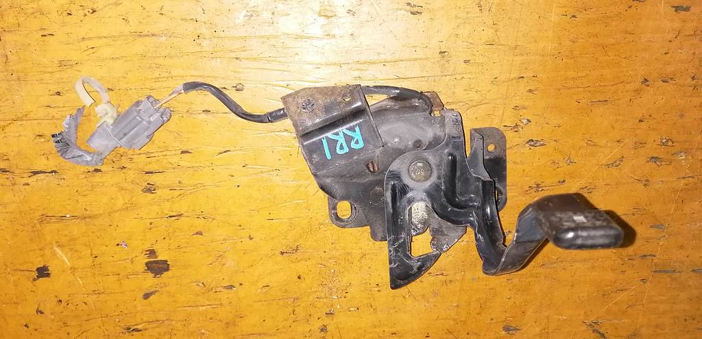 замок капота Honda Elysion 0