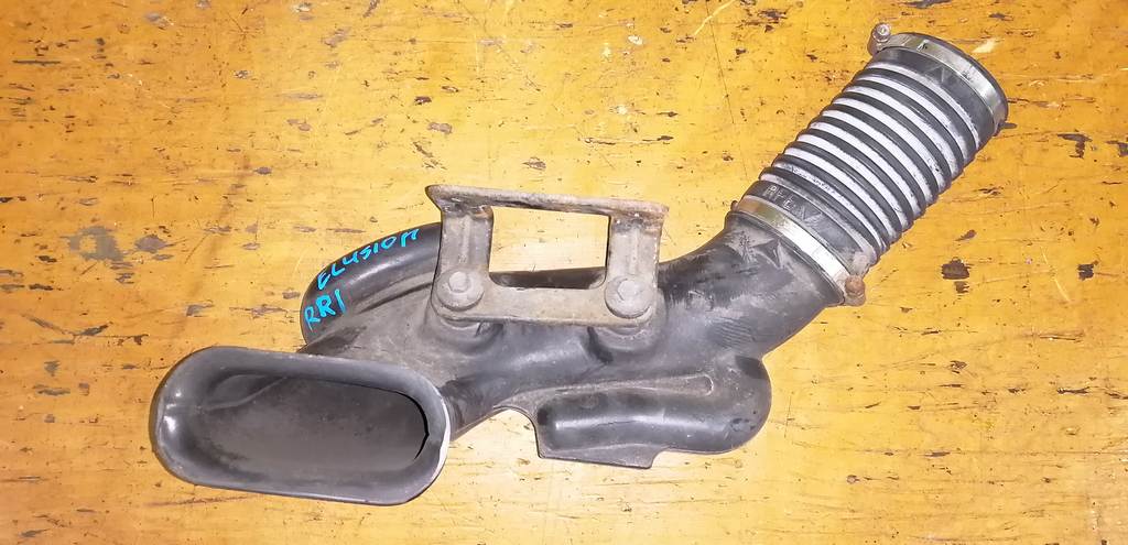 воздухозаборник Honda Elysion 0