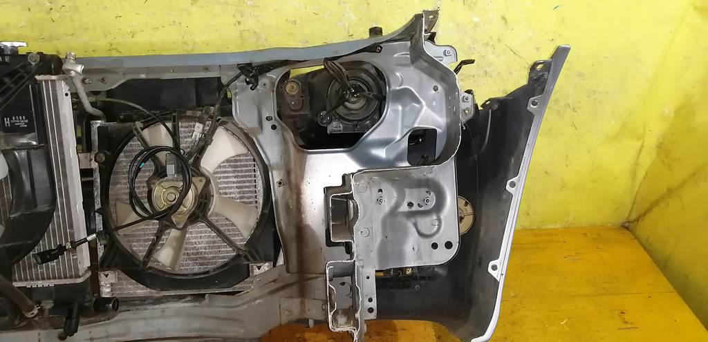 Кузов Mazda Demio 11