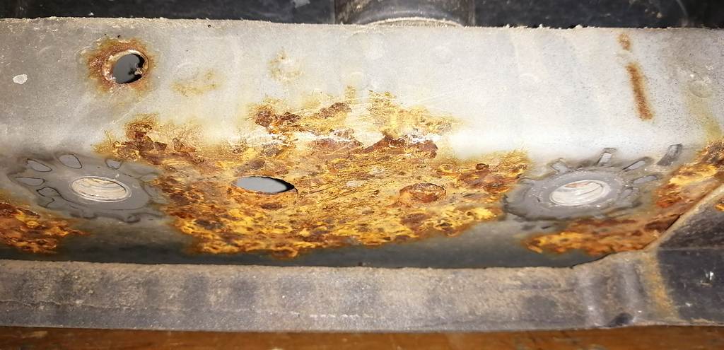 Кузов Mazda Demio 14