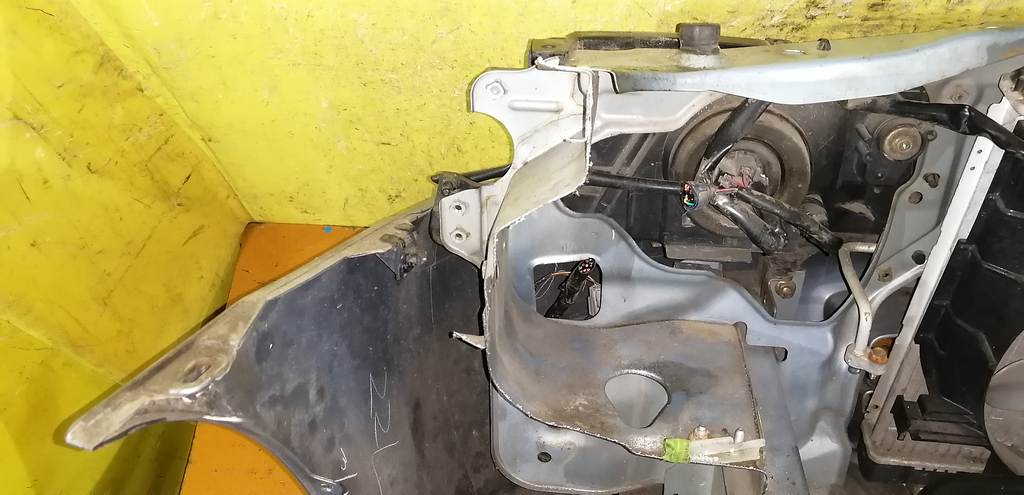 Кузов Mazda Demio 8