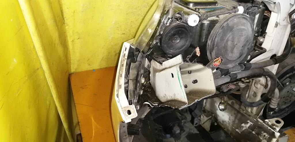 ноускат Volkswagen Touareg 9