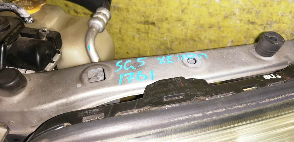 FORESTER SG5 НОУСКАТ (ФАРА 1761 XENON) Subaru Forester 1