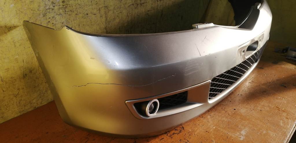 DEMIO DY5W БАМПЕР ПЕРЕДНИЙ+ ТУМАНКИ Mazda Demio 1