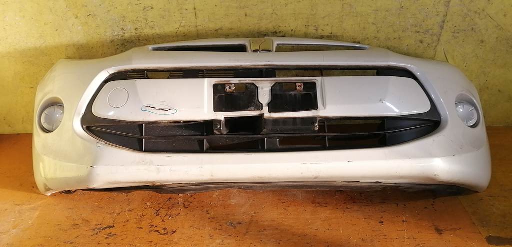 бампер Toyota Passo 0