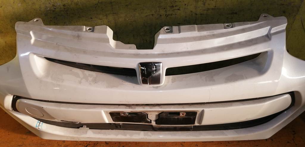 бампер Toyota Passo 9