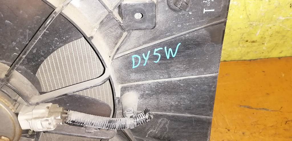 DEMIO DY5W РАДИАТОР ОСНОВНОЙ МКПП Mazda Demio 1