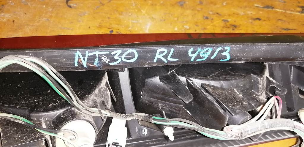 X-TRAIL NT30 СТОП ЛЕВЫЙ 4913 Nissan X-Trail 1