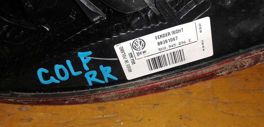 GOLF 1KCBZ СТОП ПРАВЫЙ 89091067 Volkswagen Golf 1