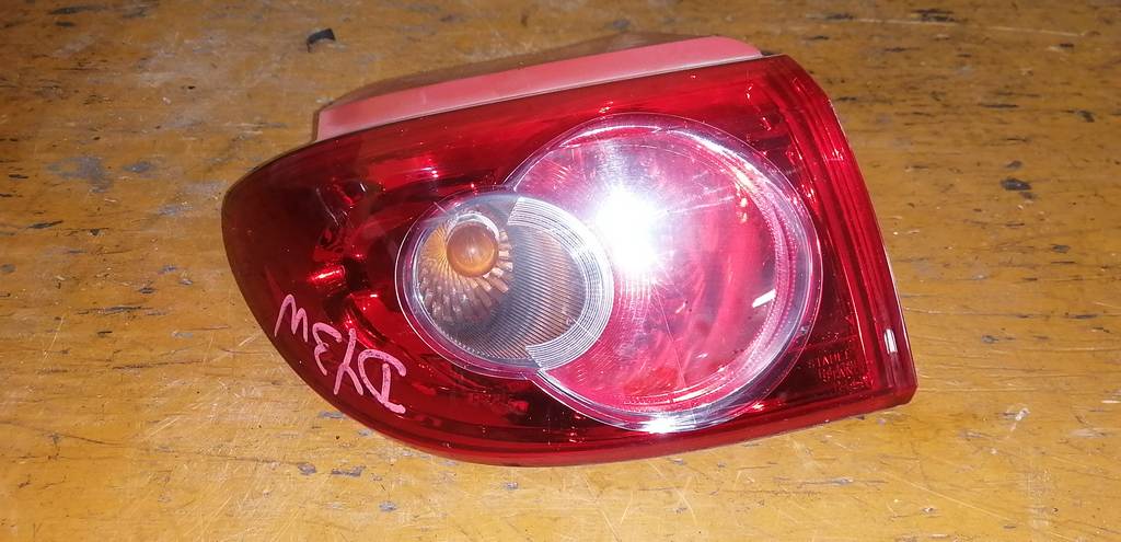 стоп-сигнал Mazda Demio 0