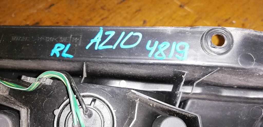 CUBE AZ10 СТОП ЛЕВЫЙ 4819 Nissan Cube 1