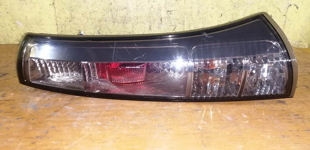 стоп-сигнал Suzuki Palette 0