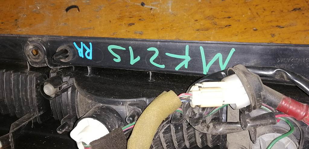 PALETTE SW MK21S СТОП ПРАВЫЙ 35603-82K1 Suzuki Palette 1