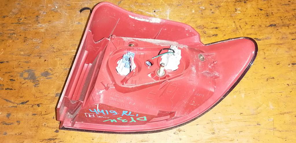 Осветительные приборы Mazda Demio 2