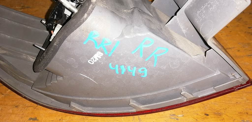 ELYSION RR1 СТОП ПРАВЫЙ 4149 Honda Elysion 1