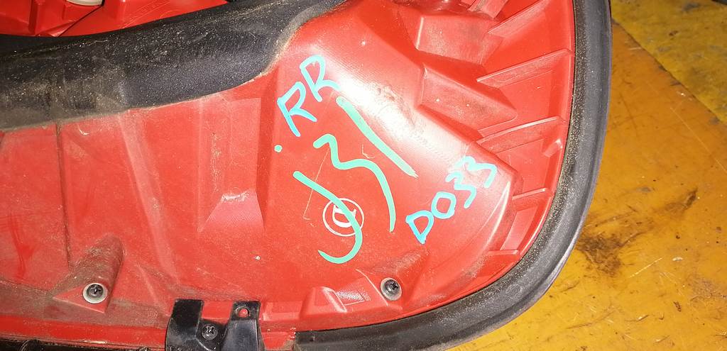 TEANA J31 СТОП ПРАВЫЙ D033 Nissan Teana 1