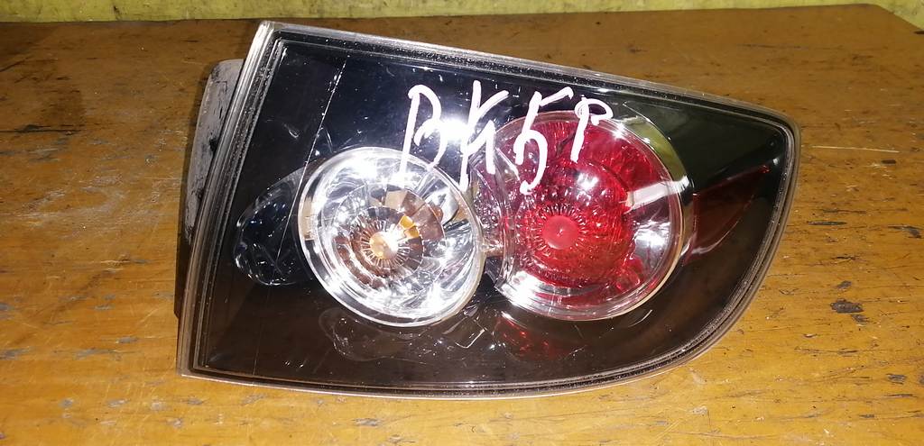 стоп-сигнал Mazda Axela 0