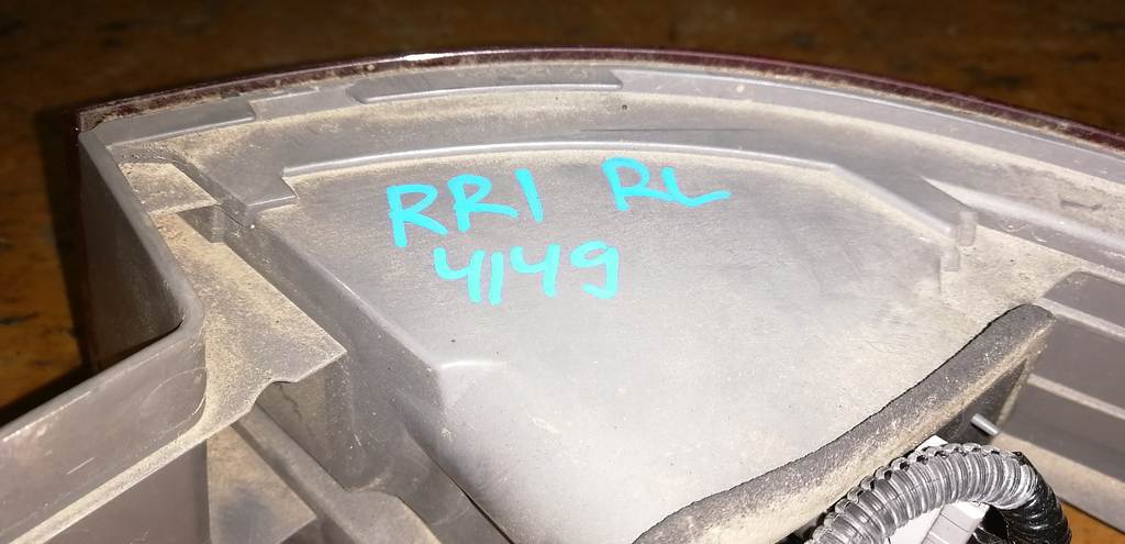 ELYSION RR1 СТОП ЛЕВЫЙ 4149 Honda Elysion 1