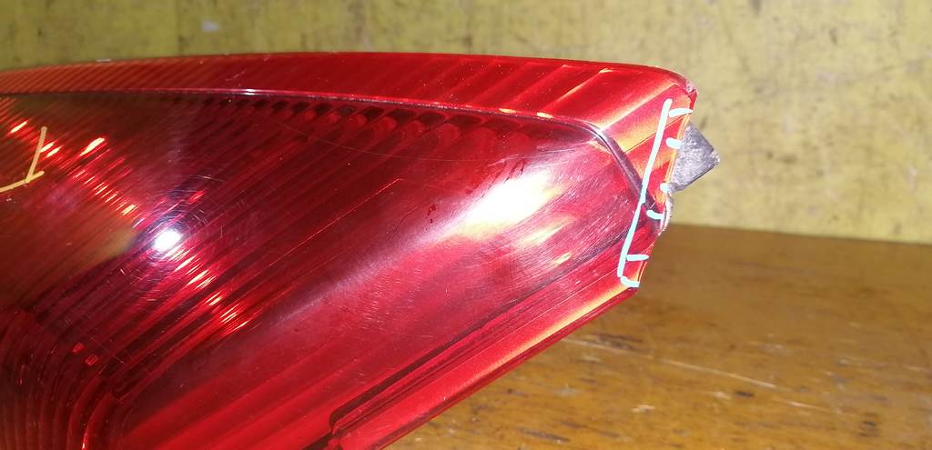 PRESAGE TU31 СТОП ЛЕВЫЙ 4973 ДО РЕСТ.ДЕФЕКТ Nissan Presage 1