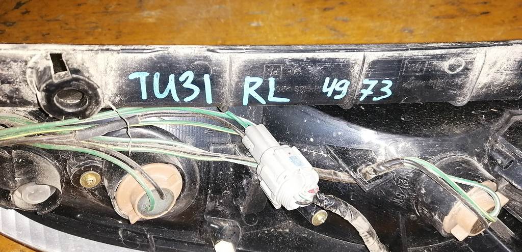 Осветительные приборы Nissan Presage 2