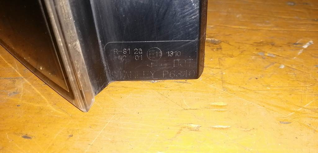 AXELA BK5P СТОП ЛЕВЫЙ седан, 6340 Mazda Axela 1