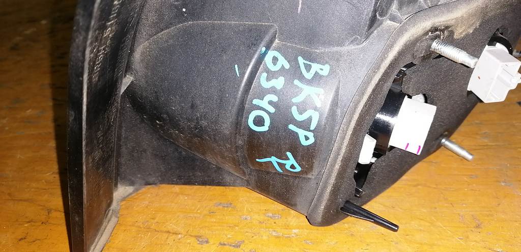 Осветительные приборы Mazda Axela 2