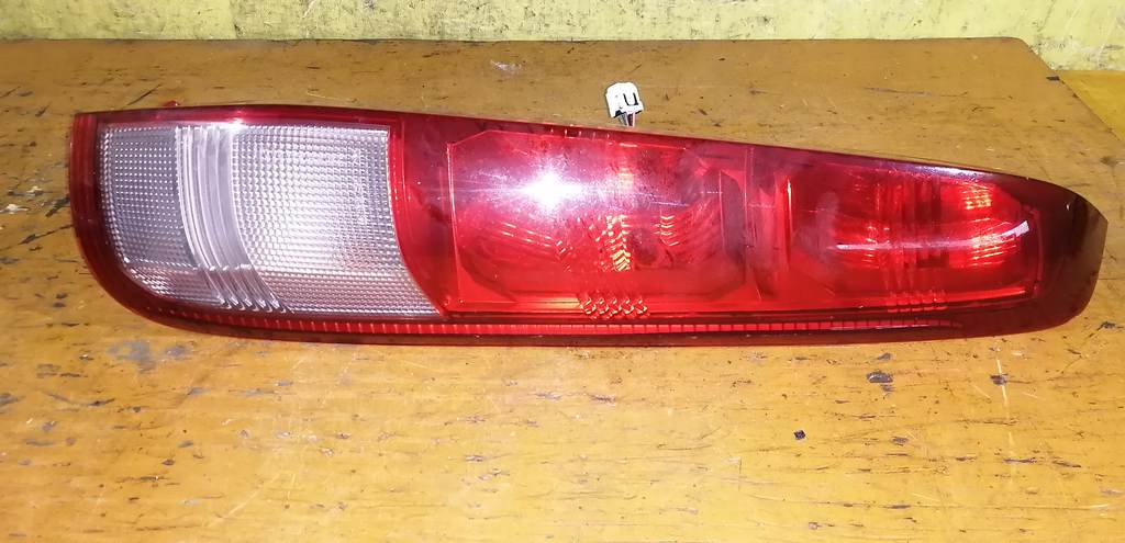 стоп-сигнал Nissan X-Trail 0