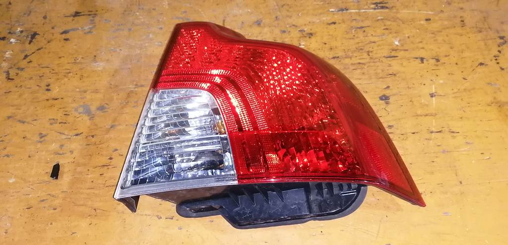 стоп-сигнал Volvo S40 0